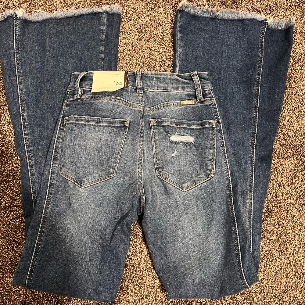 KanCan Distressed Blue Jeans